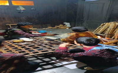 Kearifan Lokal Daerah Kali Beluk Kab. Batang: Pembuatan Srabi